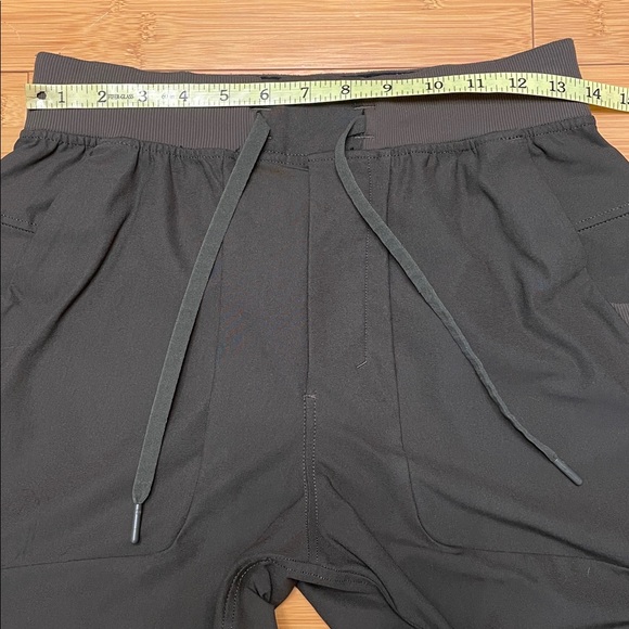 Lululemon Men’s ABC Skinny-Fit Jogger Size Small Army Green Pull On Performance - Picture 13 of 17